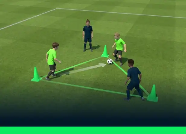 U9 Drill : Triangle passing to introduce support play